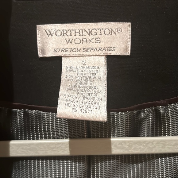 blazer - Picture 2 of 3